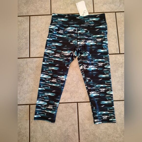 Fabletics Pants - Fabletics Blue Patterned Leggings Medium NWT
